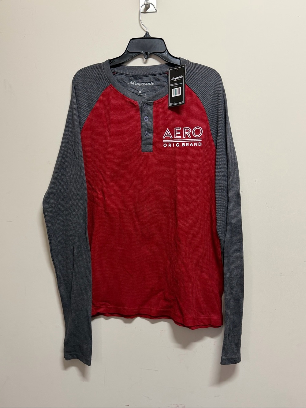 Aeropostale Men's Red & Gray Henley Long-Sleeve Shirt